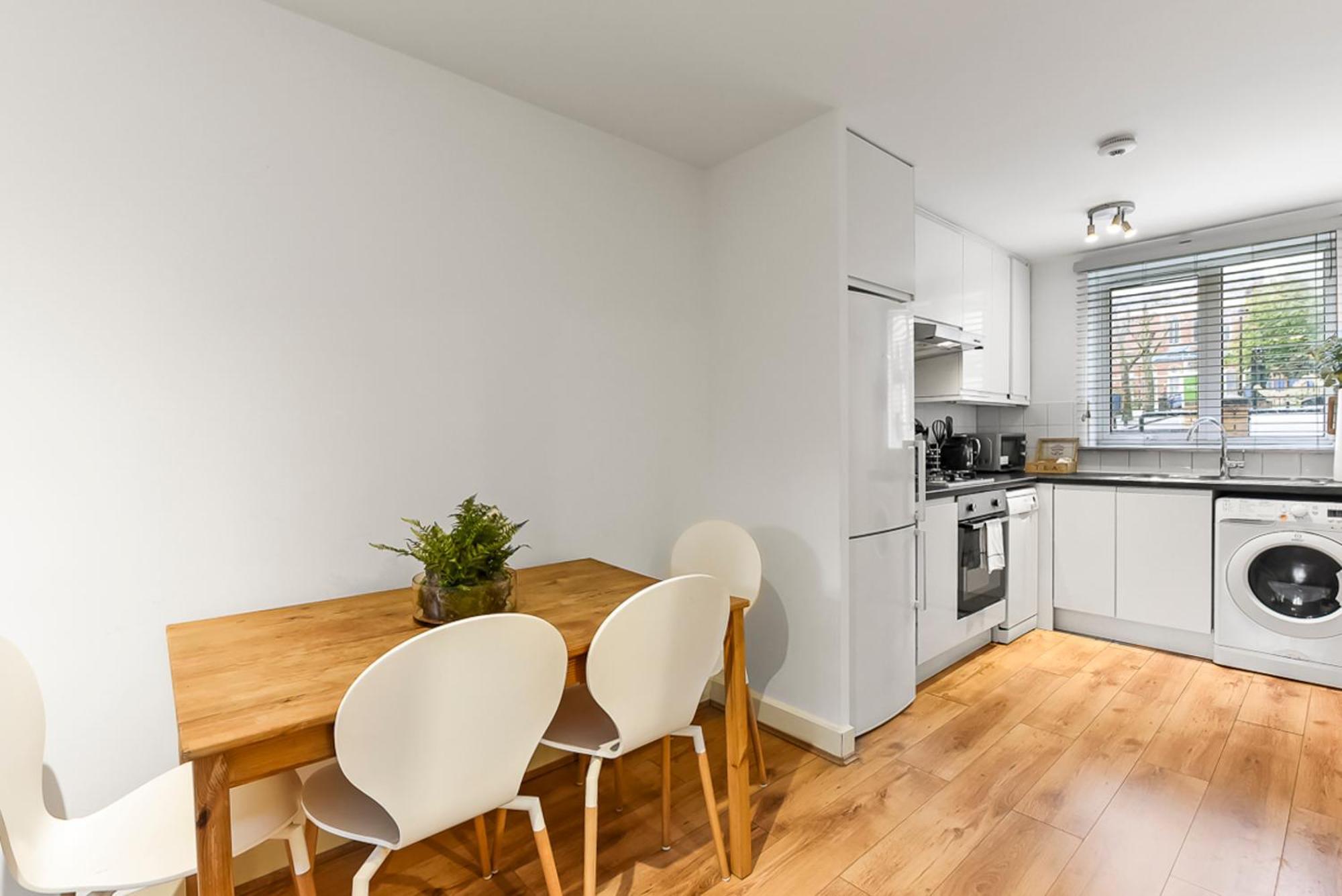 1 Bed Garden Flat- Belsize Park Appartamento